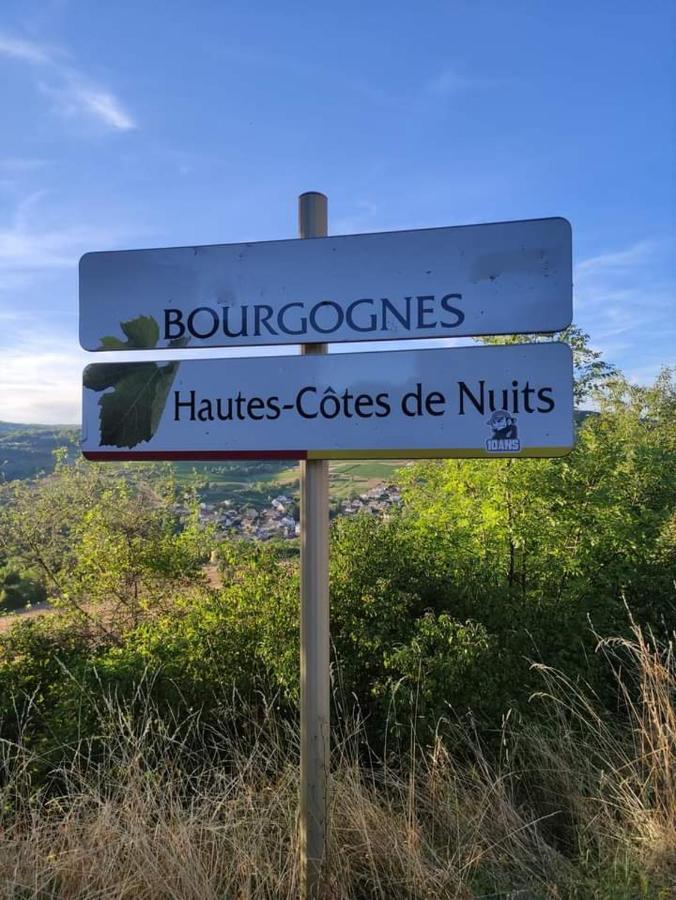 Le Bois De Laval Marey-les-Fussey Exterior foto