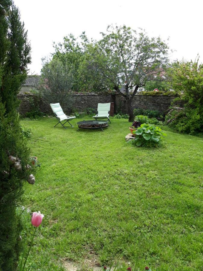 Le Bois De Laval Marey-les-Fussey Exterior foto